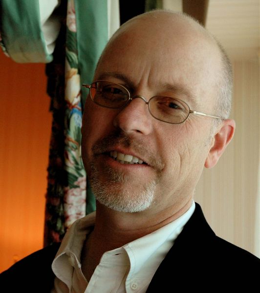 Quirky filmmaker soldiers on